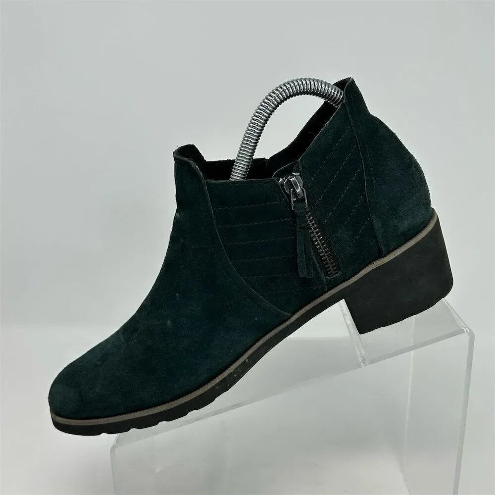 Reef Dark Dark Green Suede Voyage Low Bootie Size 8 Water-Friendly Casual Zipper